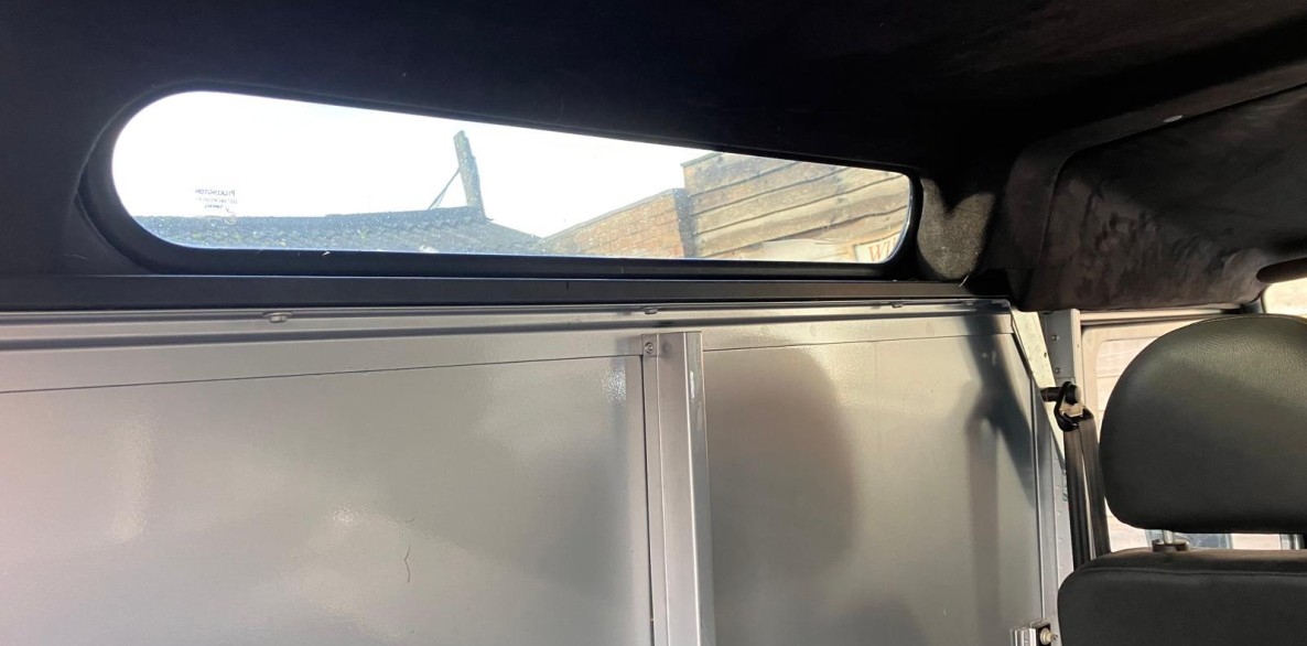 PHOTO 2025 10 23 11 02 07 11